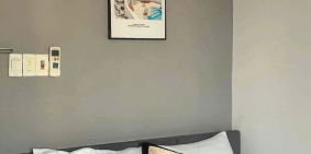 Bán nhanh tòa căn hộ 6 tầng 20 phòng mặt phố nguyễn văn thoại sát biển chỉ 28ty5