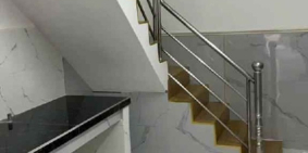 Bán Nhà HXH 2 tầng mặt tiền 6m, 45m2,vị trí đẹp Lã Xuân Oai - Nhỉnh 4 tỷ