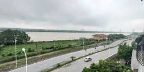 Bán nhà mặt đường chính chủ không qua môi giới,giá cả có thể thương lượng.