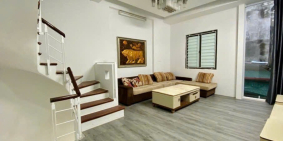 BÁN NHÀ ĐÊ LA THÀNH - 5 TẦNG - LÔ GÓC - NGÕ TO THOÁNG BA GÁC - GẦN Ô TÔ