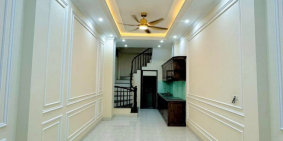 QUẬN HOÀNG MAI- NHÀ MỚI ĐẸP 38M 6 TẦNG Ở NGAY - NGÕ THÔNG KINH DOANH