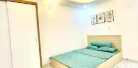 Cần bán nhà mới xây ngay ủy ban tân tạo