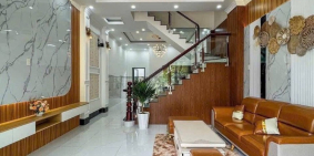 Bán nhanh nhà mặt tiền đường DT 743 , công chứng trong ngày, dọn vào ở liền