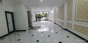 nhà đẹp Long Biên 90m x 5 tầng, mặt tiền 6m , gara 7 chỗ, vỉa hè, ôtô tránh,