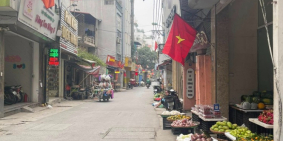 MẶT PHỐ NGAY ĐOẠN TRUNG TÂM - KINH DOANH ĐỈNH - SỔ ĐỎ RIÊNG - TẦM TIỀN SIÊU NHIỀ