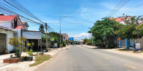 Bán nhà cấp 4 sân vườn mát mẻ tại Khánh Hội, Tri Hải, Ninh Hải.