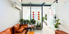 80m - 7T Thang Máy LÔ GÓC- Ô Tô Tránh - Kinh Doanh - Ngõ Nông Thông - Giáp Q1