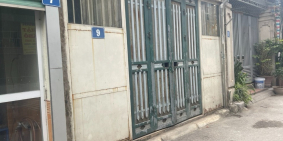 Bán 60,7m2 nhà 3 tầng ngõ 390/5 Nguyễn Văn Cừ, gần phố xá, định cư tuyệt vời