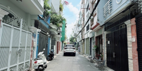 Cực Hott Nguyễn Kiệm TT Phú Nhuận Ô Tô Thông Kinh Doanh Giá Chào 11.5 tỷ