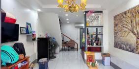 Bán nhà trệt lầu lộ ô tô MT đường Trần Khánh Dư . Giá chỉ 2,95 tỷ