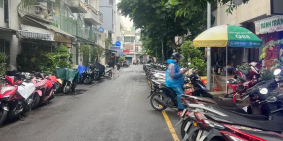 Nhà bán Trần Quang Diệu Q3, HXH, 4 tầng BTCT, vị trí đẹp, đầy đủ tiện ích.