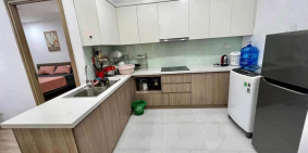 bán CĂN hộ 2pn 68m View Biển Mặt đường trung tâm du lịch Bãi Cháy, Hạ Long.