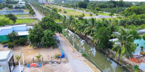 Chính chủ gửi bán lô đất ở ngay trung tâm thị trấn Đức Hoà 125m2 giá 1ty2