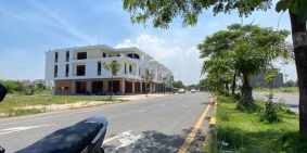 Bán nhanh lô đất 5x20m, 100m2 hai mặt tiền, view công viên thoáng mát - đông nam