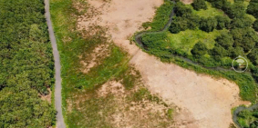 Bán gấp lô đất suối mặt tiền đường nhựa hiện hữu gần biển