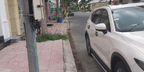 Chính chủ bán nhà mặt tiền, DT 80m2, 5 PN, Five Star Eco City