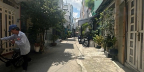 Nhà bán Quận Bình Thạnh dưới 4,7 tỷ Nguyễn Văn Đâu trệt lầu BTCT hẻm xe hơi.