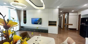 Bán chung cư Ngoại Giao Đoàn – DT 185m2 ( 4PN lớn) – Căn góc – Tầng cao.