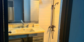 Chính chủ chuyển sinh sống, bán căn 2Pn 54m2 chung cư SUNRISE, trung tâm du lịch