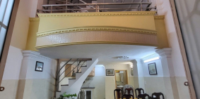 BÁN CĂN NHÀ HIẾM TẠI QUẬN 4, VỊ TRÍ VÀNG - MẤT 1 PHÚT QUA QUẬN 1