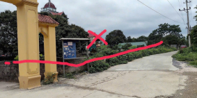 Cần bán 3 lô thổ cư vị trí vàng 3 mặt tiền đường Hồ Chí Minh, Trần Phú, Chương M