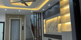 HÀ TRÌ 5 TẦNG THANG MÁY LÔ GÓC 45M2 CHỈ 9 TỶ