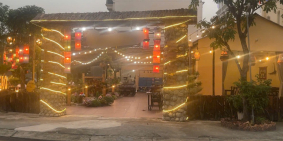 Sang quán cà phê ăn sáng 2 mặt tiền quận 2