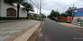 Sang nhượng nhà mtđ ĐT 720, QL 55 tại trung tâm xã Suối Kiết, Tỉnh Bình Thuận