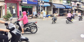 Nhà ngã 3 mặt tiền Q10- Ngô Quyền dtcn 47m2(3.2x15) kc 2 tầng HĐT 25tr/th