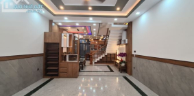 Bán nhà KDC liền kề Phú Mỹ Hưng, DT 5x16m 5 tầng full nội thất - Giá 13.5 tỷ| Ms Nga BĐS