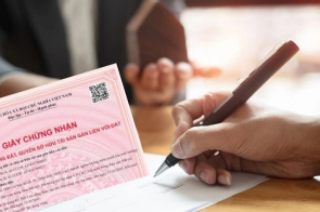 Xử phạt thế nào với chủ đầu tư chậm nộp hồ sơ cấp sổ hồng cho cư dân theo đề xuất mới?