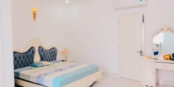 Nhà ĐẸP PHÚ NHUẬN ️
?Nhà đẹp hai mặt đường oto trước sau nhà, nhỉnh 17 tỷ