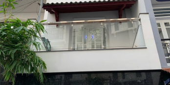 Bán Nhà Đường Cách Mạng Tháng 8 Quận 10, 42m2 xây 4 Tầng 7PN, Sổ đẹp ko Lộ Giới