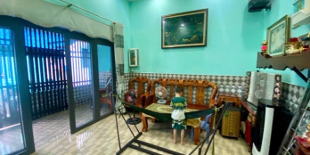 Nhà Thủ Đức ngay CHỢ - đối diện KCX LINH XUÂN - 75m2 chỉ 3.85 tỷ