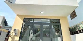 NHÀ ĐẸP - DT RỘNG - HOÀN CÔNG - NẰM KẾ TRƯỜNG CAO ĐẲNG Y TẾ . SIÊU THỊ AOEN