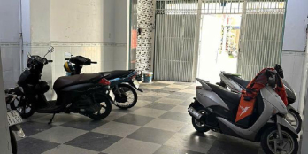 BÁN NHÀ 11 TỶ MẶT TIỀN KINH DOANH NGAY KHU NỘI BỘ TÊN LỬA DT 5 X 20M VUÔNG A4