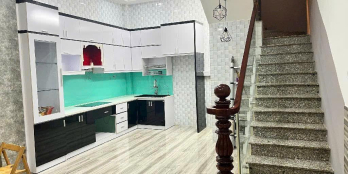 Nhà 46m2 (ngang 7,74 x 6), 3 tầng BTCT, Đoàn Văn Bơ. Chỉ 5,7 tỷ