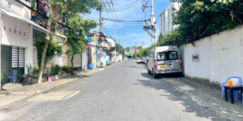 HẺM XE HƠI - NHÀ C4 - TRƯỜNG THỌ THỦ ĐỨC - GẦN ĐẶNG VĂN BI - 60M2 - 4TY5 TL