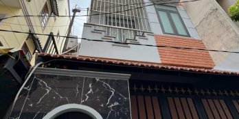 VỊ TRÍ ĐẮC ĐỊA QUẬN 3 - CÁCH MẠNG THÁNG 8 - 34M2 - 4 TẦNG BTCT - 5 TỶ