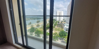 Bán căn 04, Chung cư CT1 Riverside Luxury Nha Trang. View sông Quán Trường