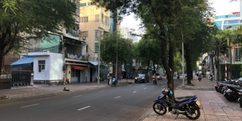 SIÊU PHẨM Q3, DTCN 800,NGANG 20M x 40,GIÁ TỐT, LH 0906979786