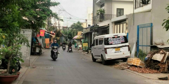 Bán gấp nhà cấp đường số 9 .hiệp bình phước thủ đức 102m2 đường thông vạn phúc 