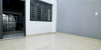 nhà mặt tiền đường kinh doanh cực đỉnh đang ngộp cần bán gấp giá rẻ chỉ 4 tỷ đồn