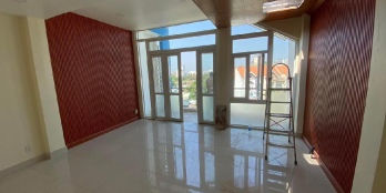 Nhà mặt tiền đường KDC Him Lam, 5 x 20, có hầm + thang máy. 35 tỷ