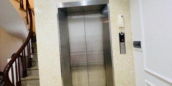 NHÀ VIP HOA BẰNG, PHÂN LÔ, Ô TÔ TRÁNH, 7 TÂNG THANG MÁY 13,2 TỶ