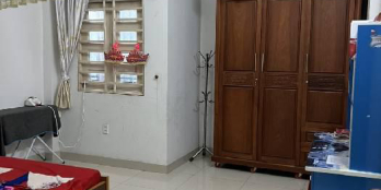 chính chủ đang ngộp cần bán gấp căn nhà ở tỉnh lộ 10 3 tầng hẻm xe hơi giá 4 tỷ