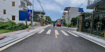 BÁN ĐẤT 100M ,MẶT ĐƯỜNG 9M ĐOÀN KẾT ĐỒ SƠN HẢI PHÒNG. Cách công viên 20m.
️ Vị 