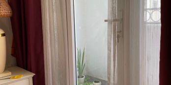 nhà đẹp, ngang hơn 4m, hẻm 6m thẳng 1 trục, 6pn, hoàn công đầy đủ 