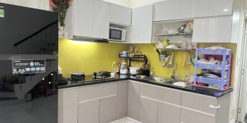 nhà mới đẹp 2 tầng đúc cốt thép giá 3 tỷ đồng trung tâm tân phú 