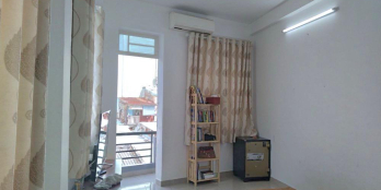 Căn góc 49 m2 (3,5 x 14), 4 tầng 6 pn, mặt tiền Trương Hán Siêu. 13,3 tỷ